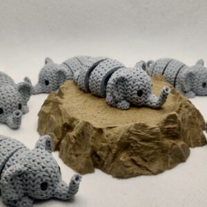 KNITTED ELEPHANT
